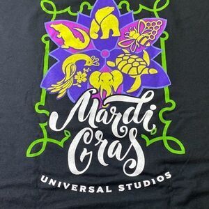 New Universal Studios Mardi Gras staff t shirt animals XL 2019